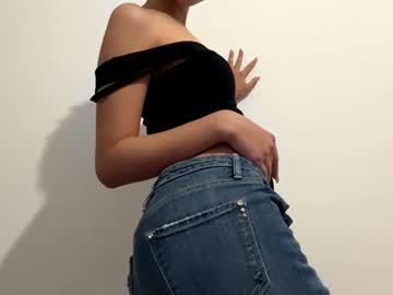 hillarynapenas