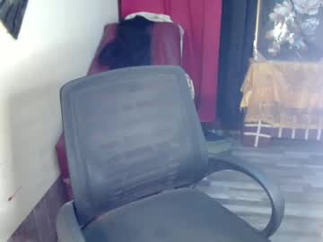 kisses asian143