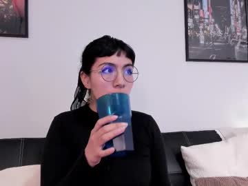 leonela dh