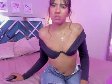 miakhalifa 7