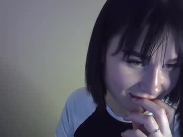 monicapeach 
