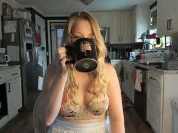 nikkib653466