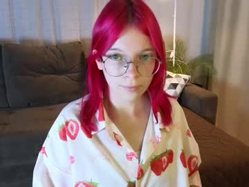 pink tilly