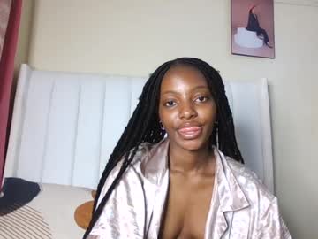 smiley queen1