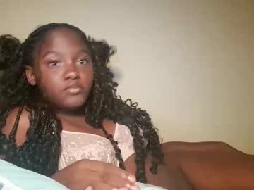 zuri cb